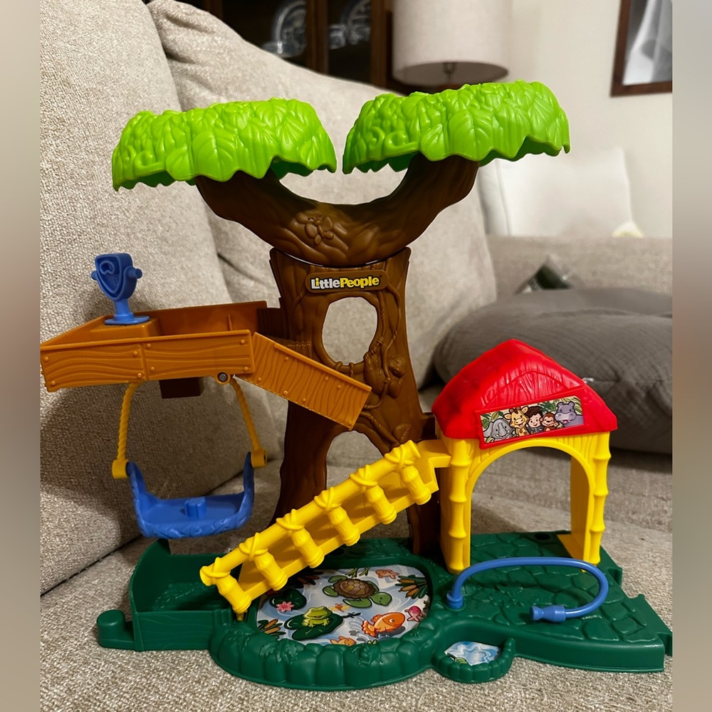 Little People Treehouse Playset - Green, Yellow, Red